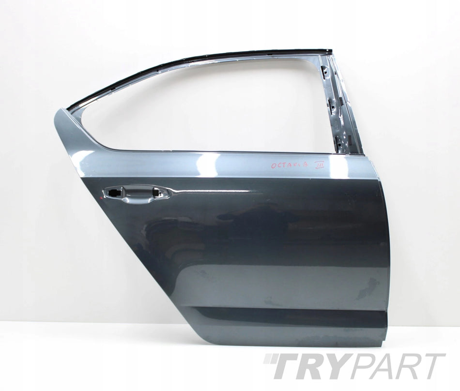 SKODA OCTAVIA III 5E5 RIGHT REAR DOOR ORG HB SEDAN 5E5833602
