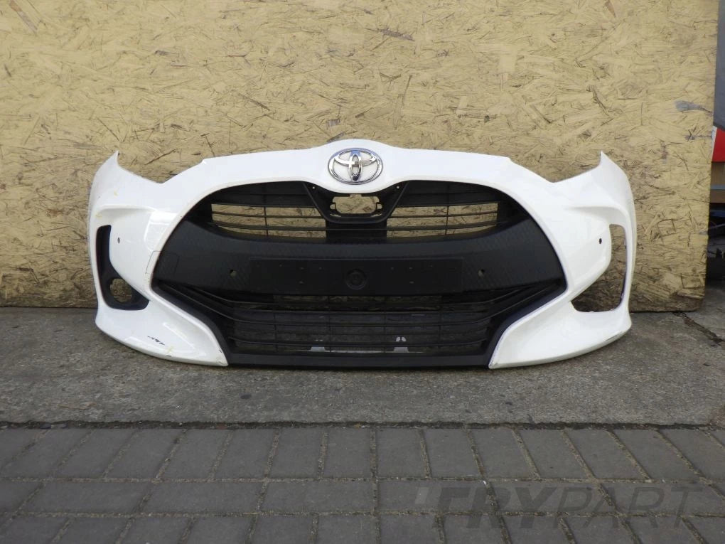 TOYOTA YARIS 4 IV 20- Front Bumper