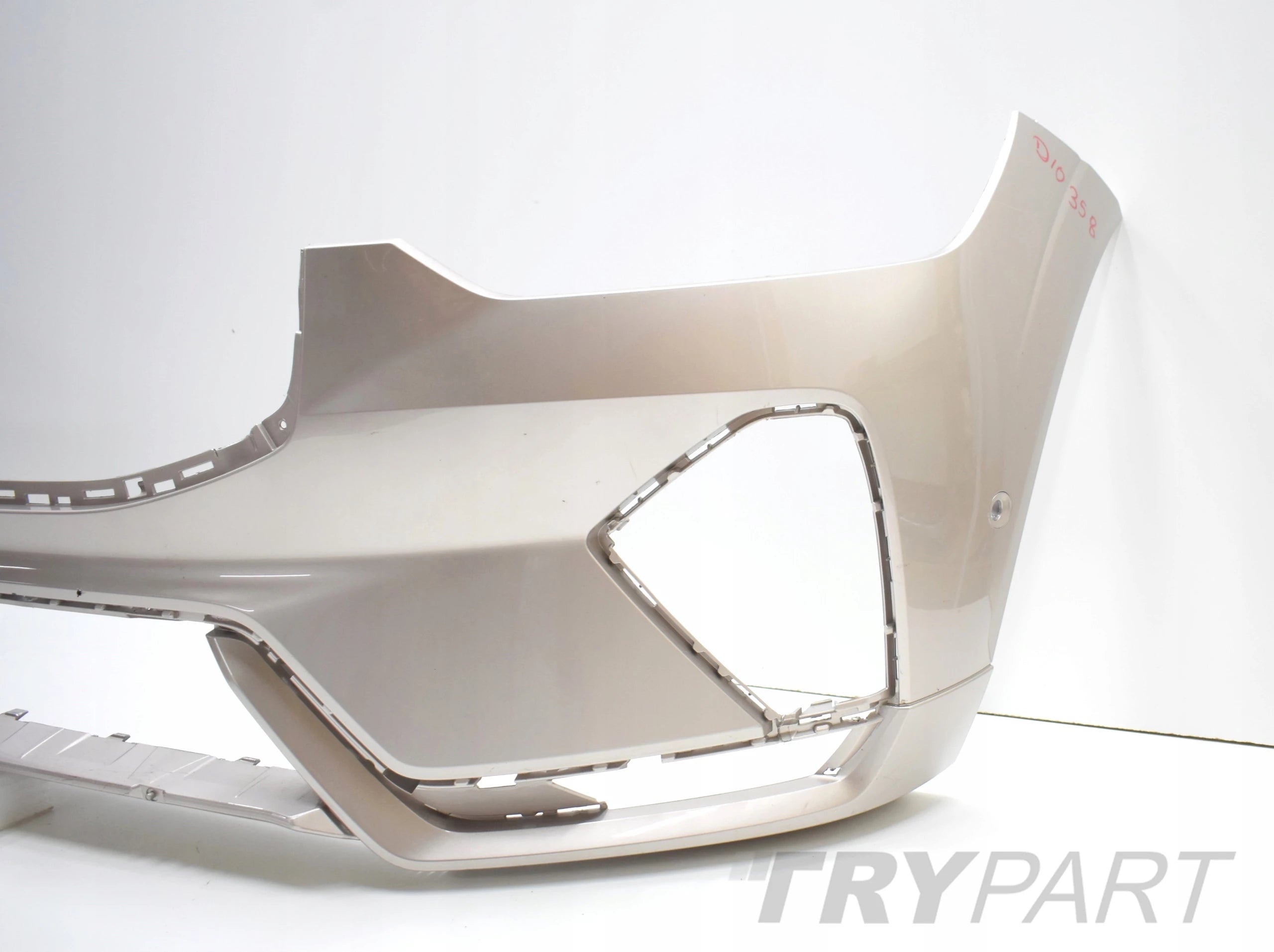 VOLVO XC60 II LIFT R DESIGN FRONT BUMPER ORIGINAL + GRILLE