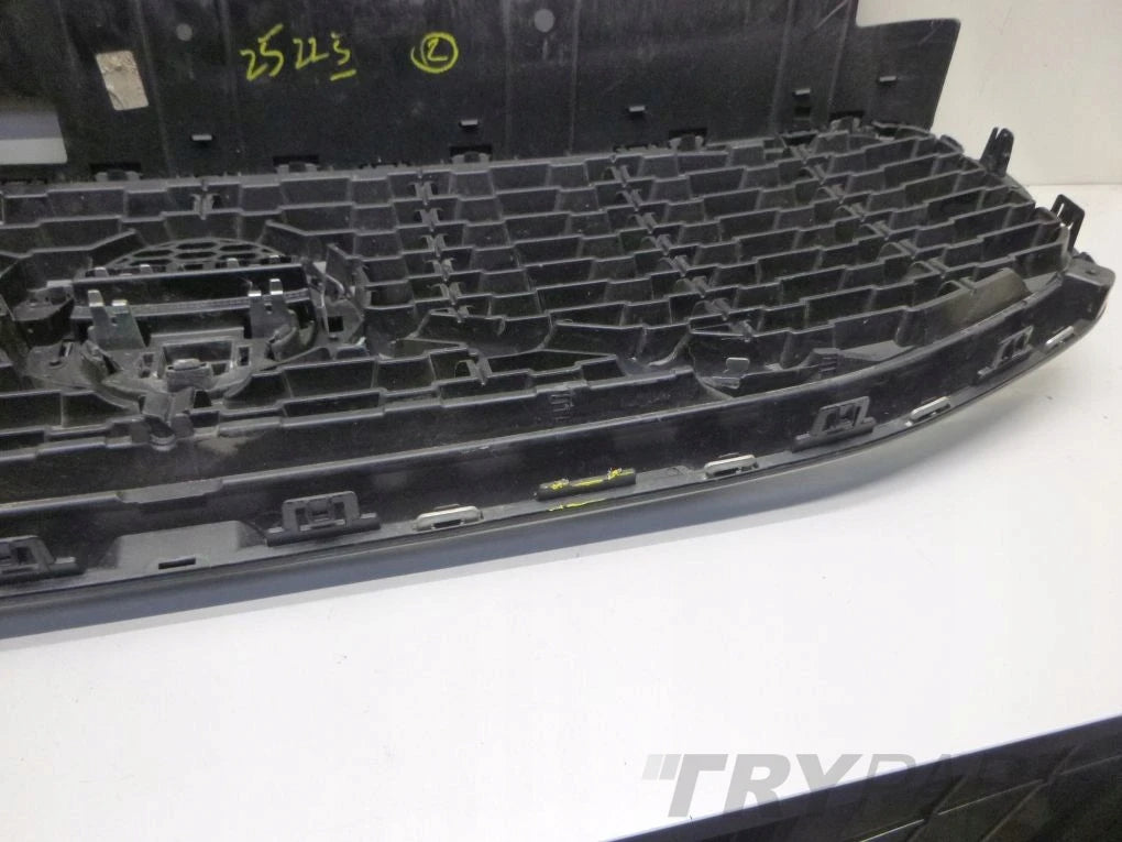 VOLVO XC60 XC 60 II 2 R-DESIGN 17- grill