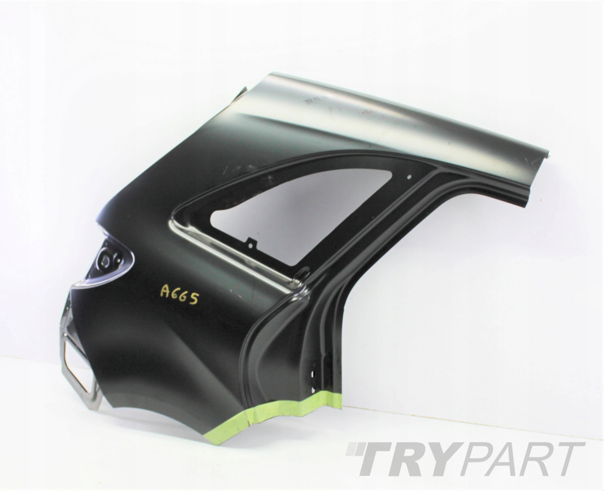 MERCEDES B KLASA W246 RIGHT REAR FENDER HOUSING
