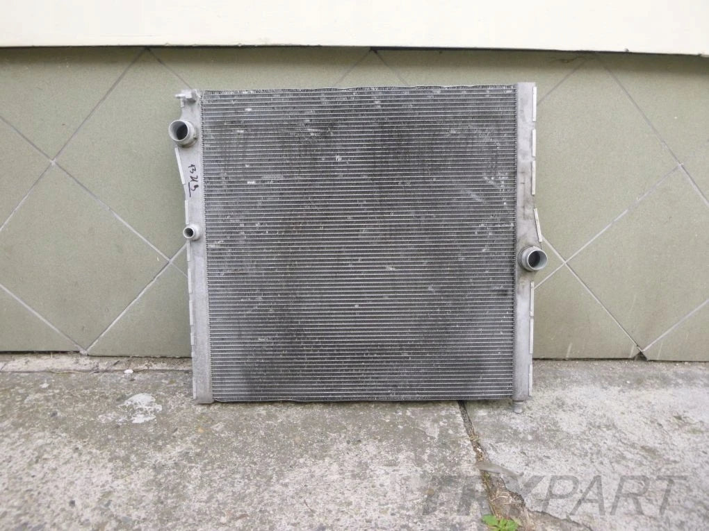 BMW X5 E70 F15 F85 X6 E71 F16 F86 Water Radiator