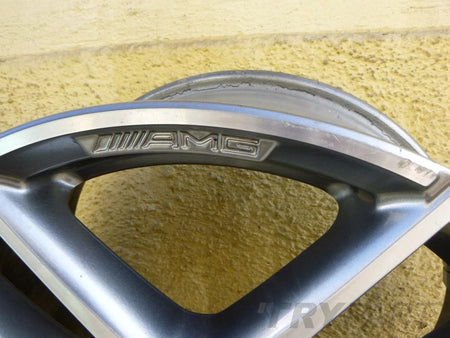 MERCEDES 19 8J ET38 5x112 A253 AMG rim