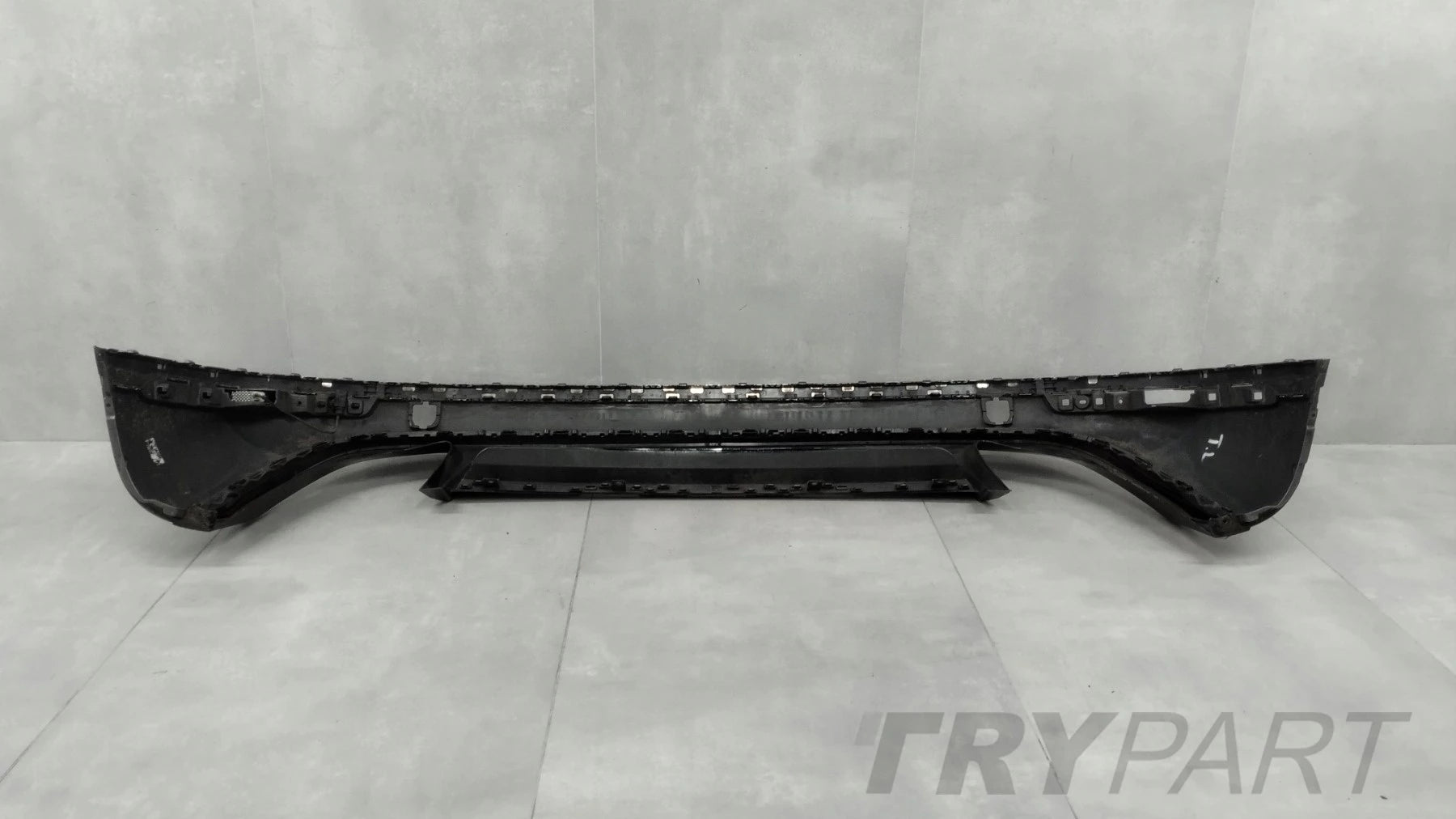 Rear bumper VW Volkswagen TOUAREG 7P6 R-LINE LIFT 14-18