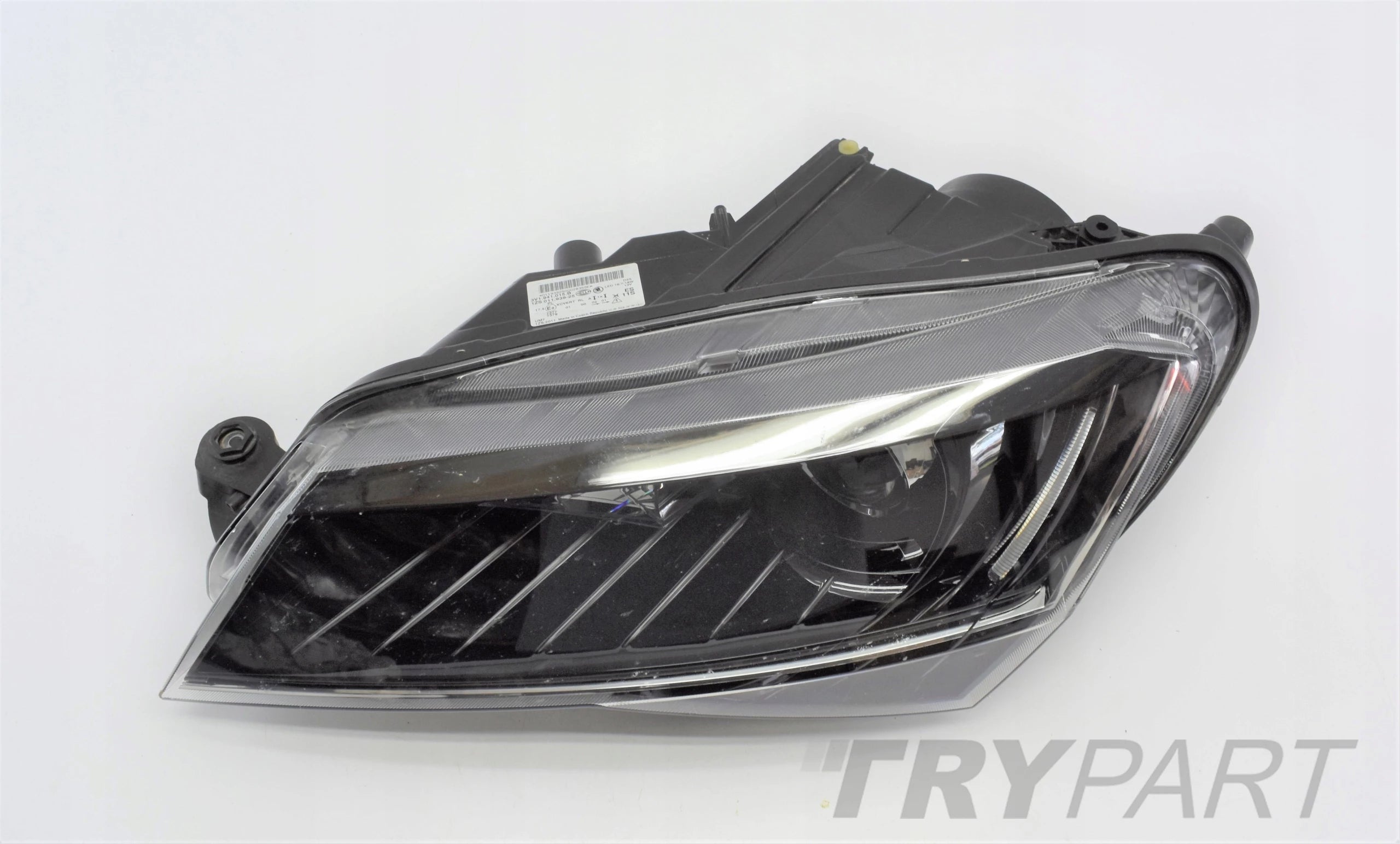 SUPERB III 3V HEADLAMP LEFT FRONT EU GREAT CONDITION ORG