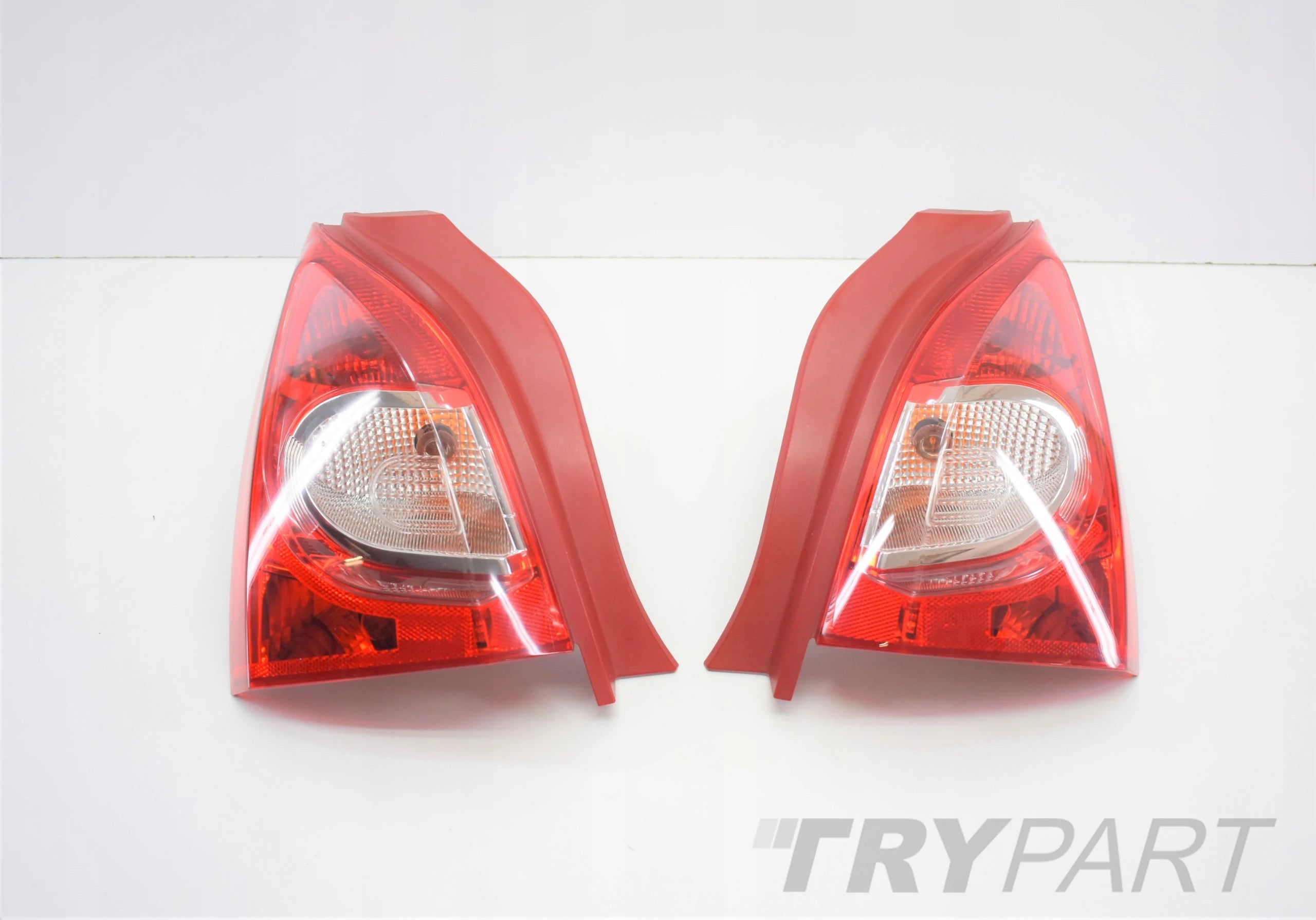 TWINGO II LIFT REAR LEFT LAMP EU ORG
