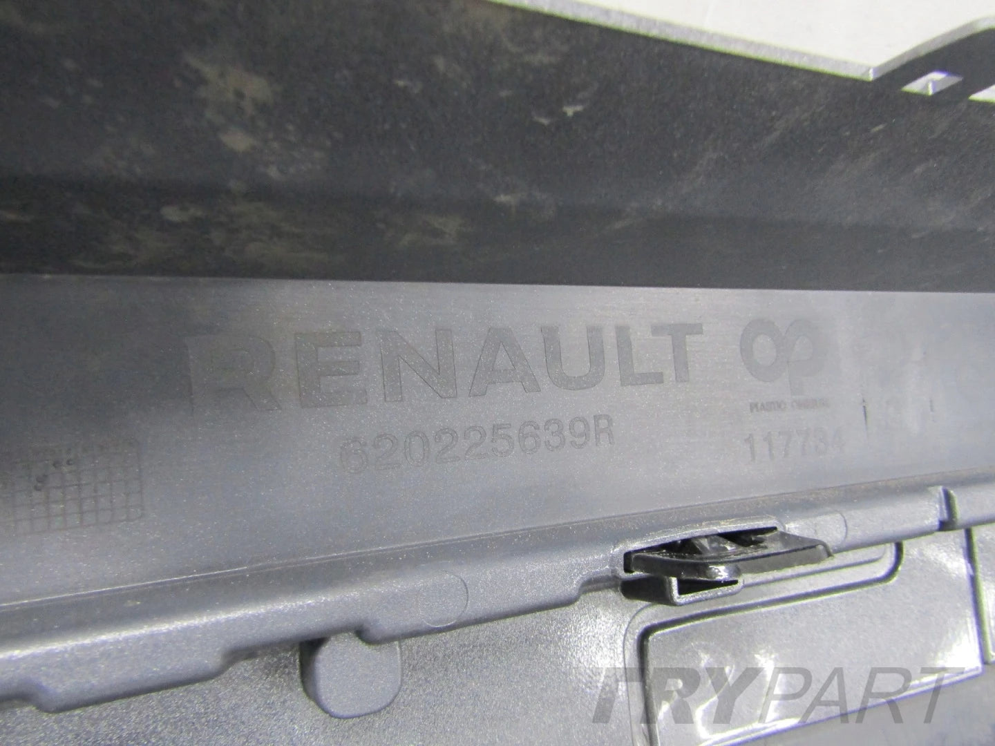 Renault Rafale 24- Front Bumper