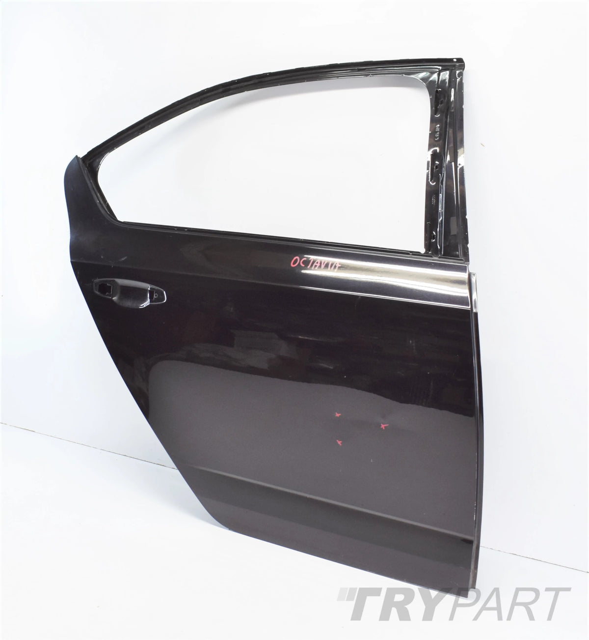 SKODA OCTAVIA III 5E5 RIGHT REAR DOOR SEDAN