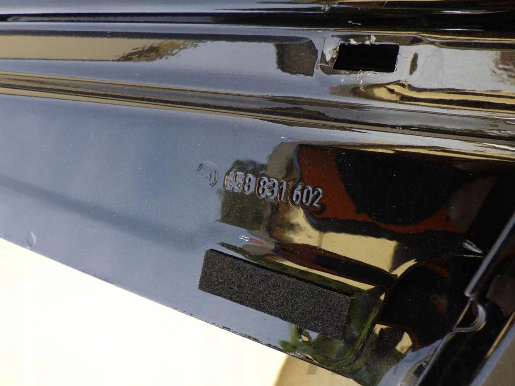 SKODA KAMIQ 658 Front Right Door
