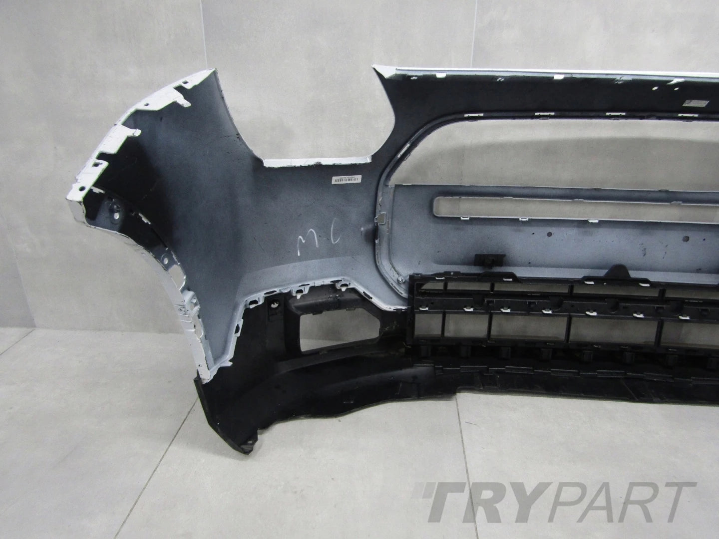 Front Bumper for Mini Countryman III 3 U25 23-