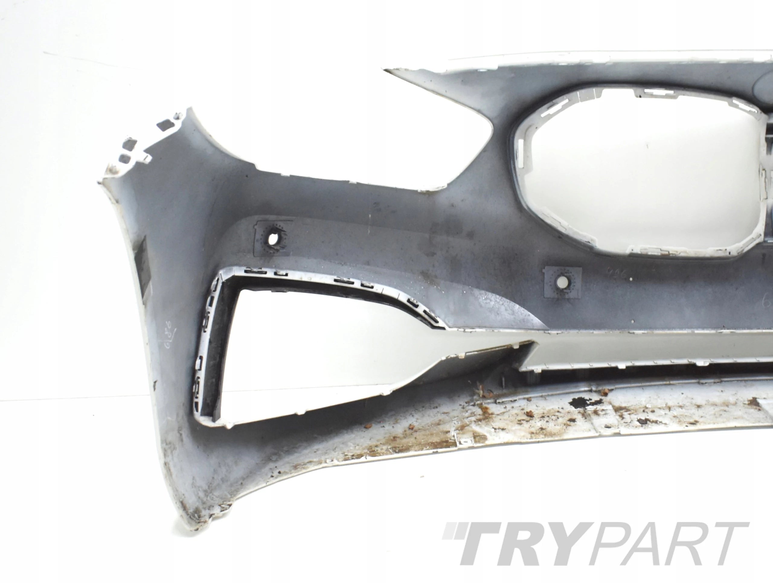 BMW 1 F40 FRONT BUMPER ORG