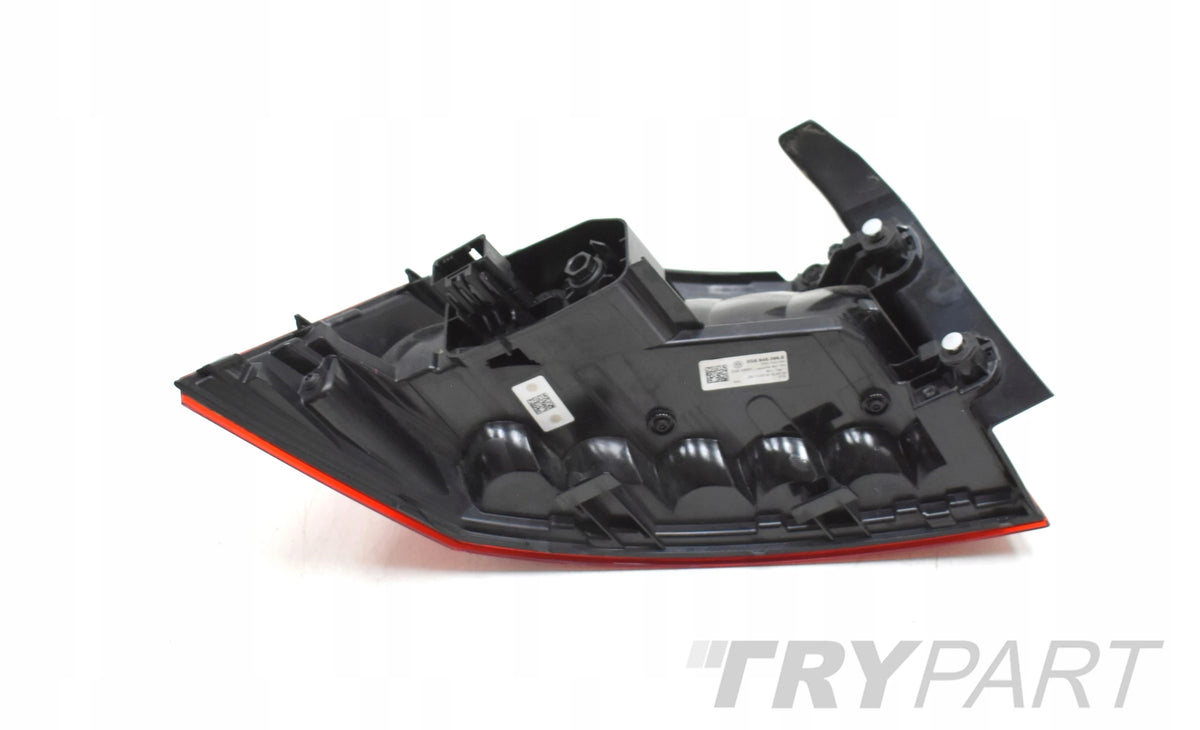 VW PASSAT B8 3G5 LAMP RIGHT REAR SEDAN ORG EU 3G5945096E