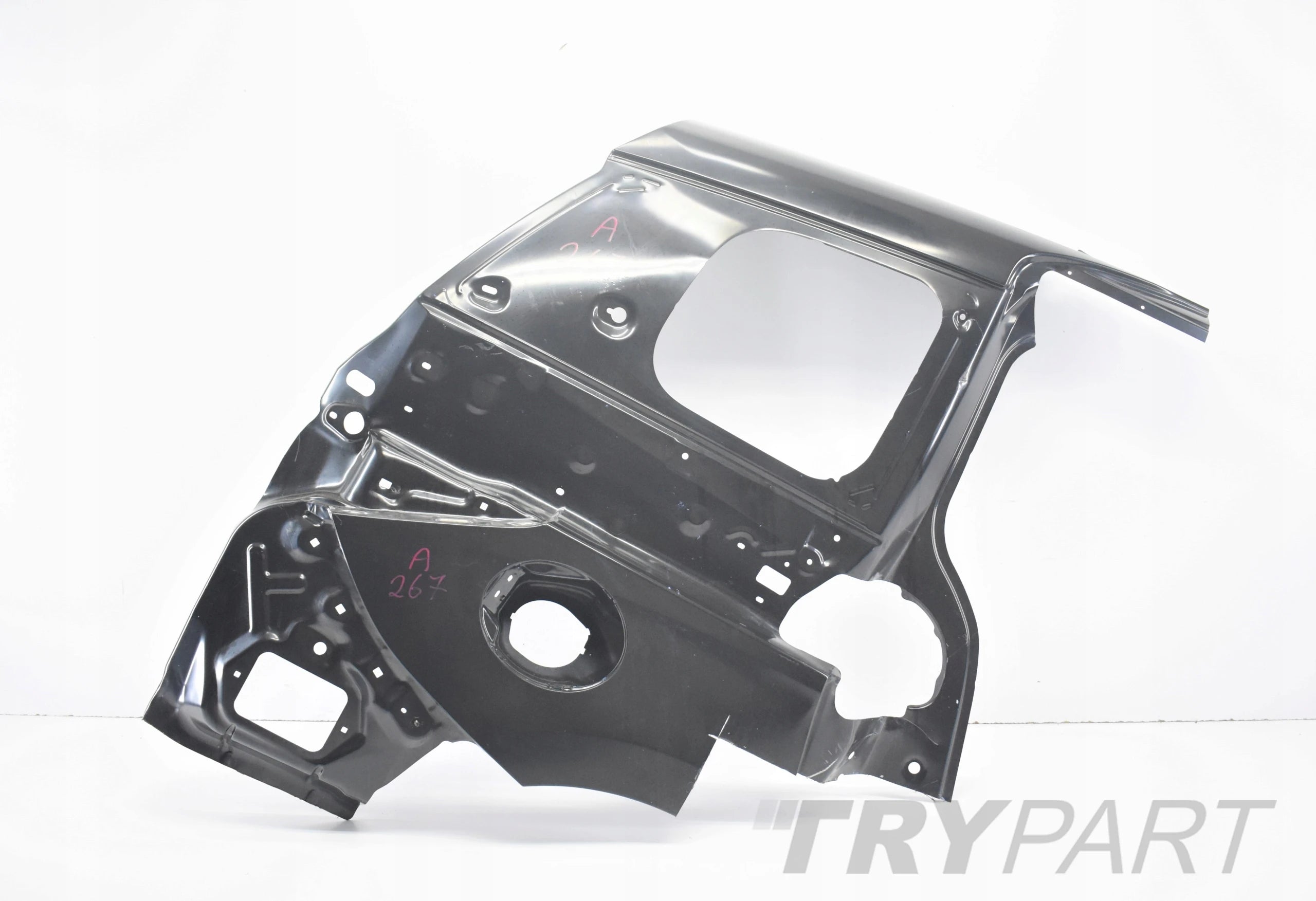 MAZDA V 5 RIGHT REAR FENDER HOUSING ORG