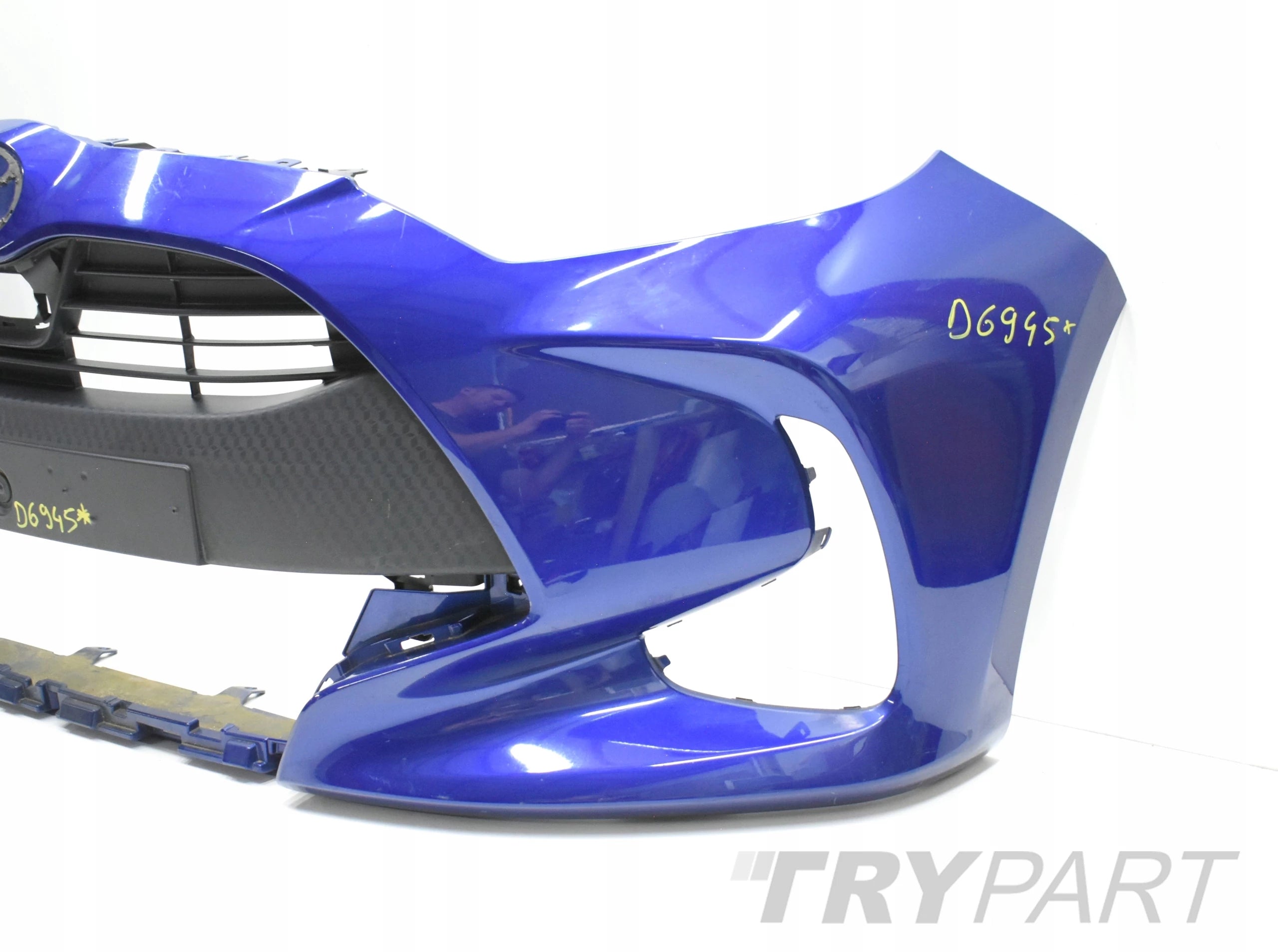 TOYOTA YARIS IV FRONT BUMPER ORG 20+