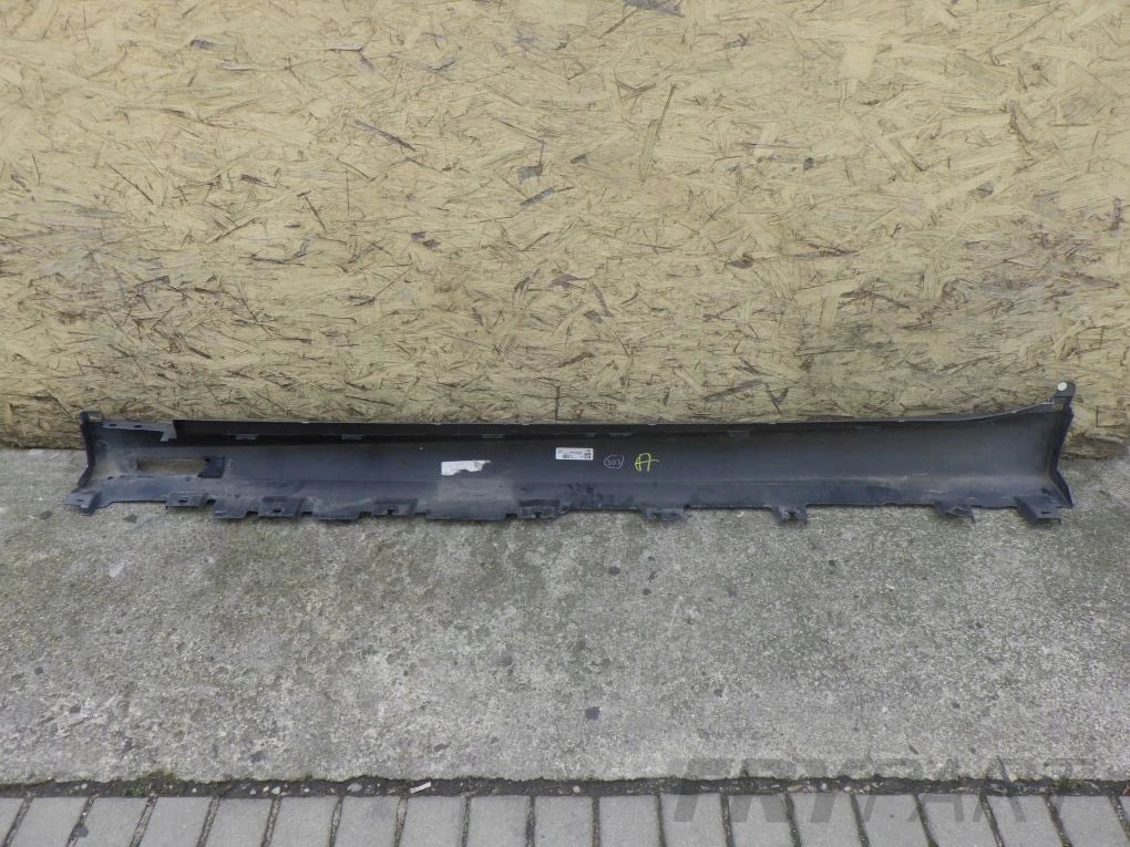 BMW X5 G05 M PACKAGE 18- Door Sill Trim Right