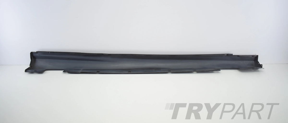 MERCEDES W204 AMG LEFT SILL PROTECTOR STRIP ORG!