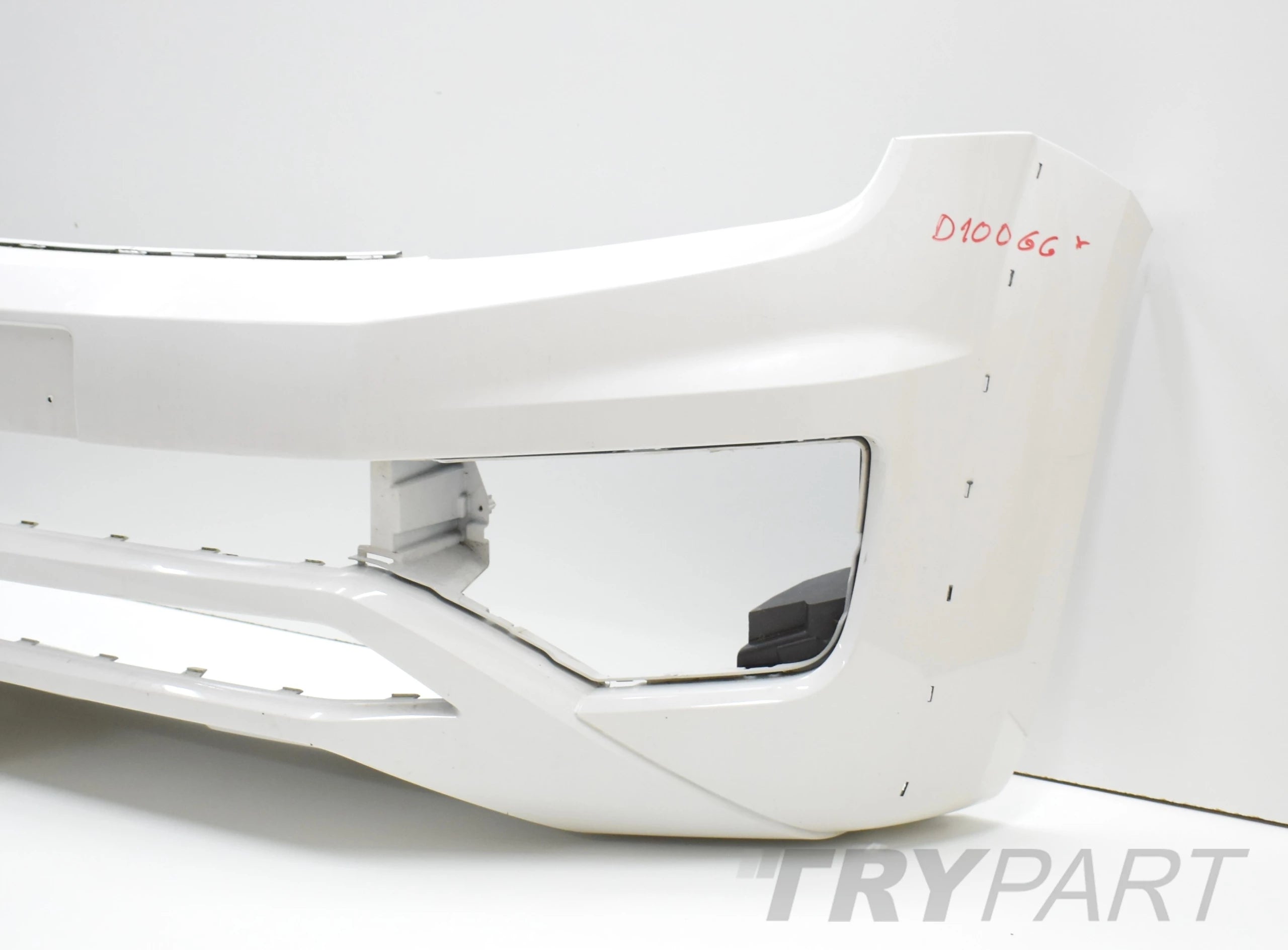 VW AMAROK 2H 2H6 LIFT FRONT BUMPER ORG
