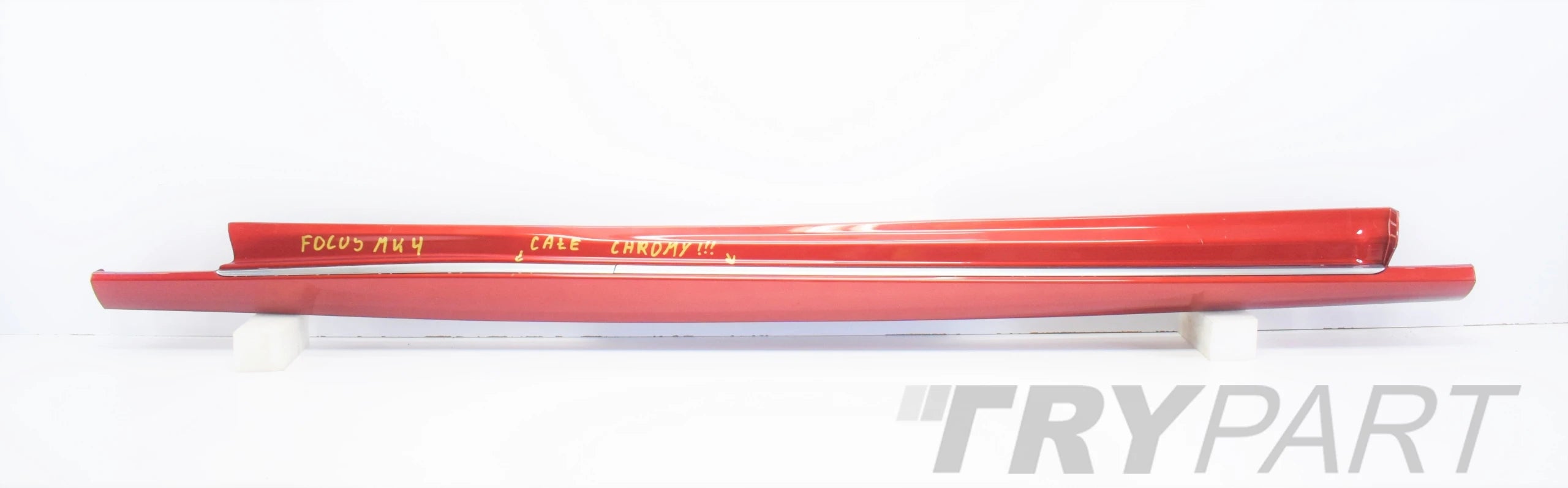 FORD FOCUS MK4 VIGNALE RIGHT SILL STRIP