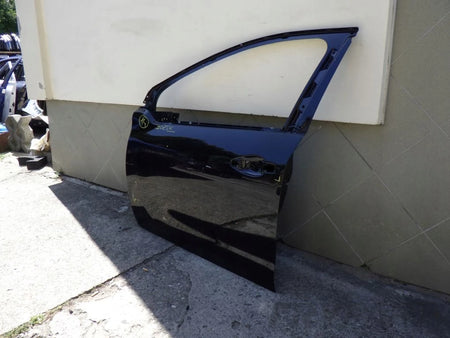 PEUGEOT 208 LEFT FRONT DOOR