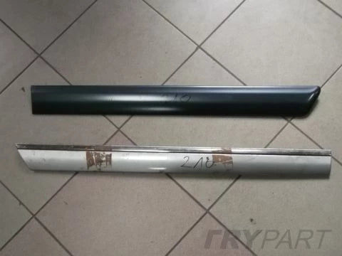 Mercedes E-Class W210 Door Molding
