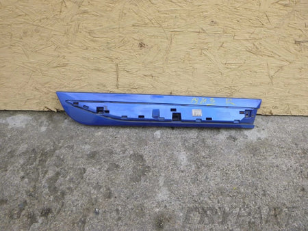 YARIS III LIFT IV 17- Right Rear Door Molding
