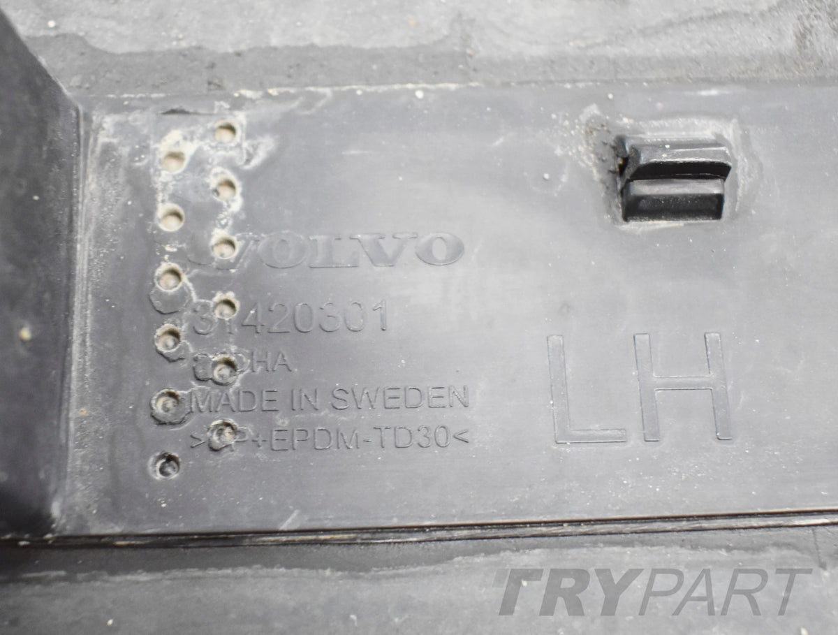 VOLVO V90 II LEFT SILL COVER ORG