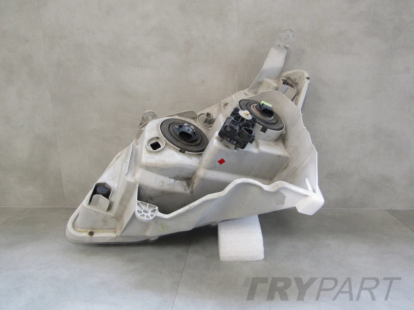 Front Lamp Isuzu D MAX 2 II STANDARD LENS 11-15 RH 100-17218R