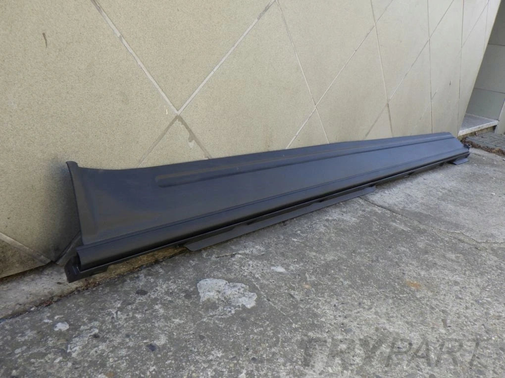 Ford Explorer 2020- Right Door Sill Molding
