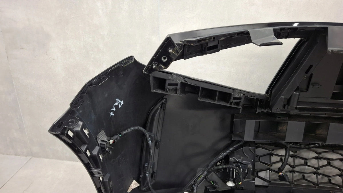Front bumper for Opel Frontera C 24- includes fog lights and wiring harness