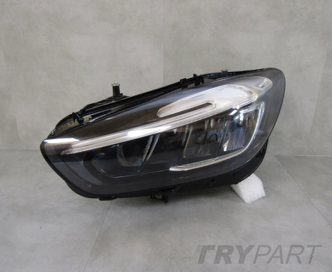 MERCEDES B-CLASS W247 LIFT LED PERFORMANCE 22- LH HEADLIGHT A2479060904
