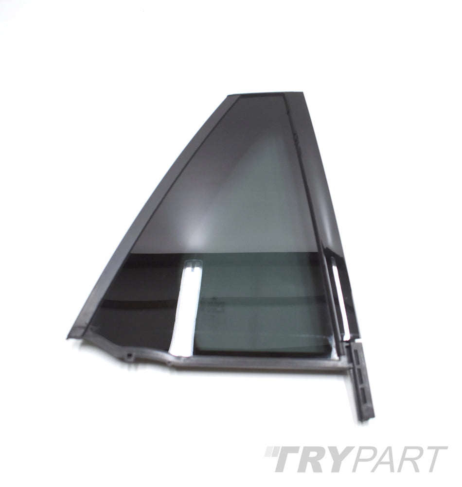 MERCEDES GLC W253 RIGHT REAR BODY GLASS OEM