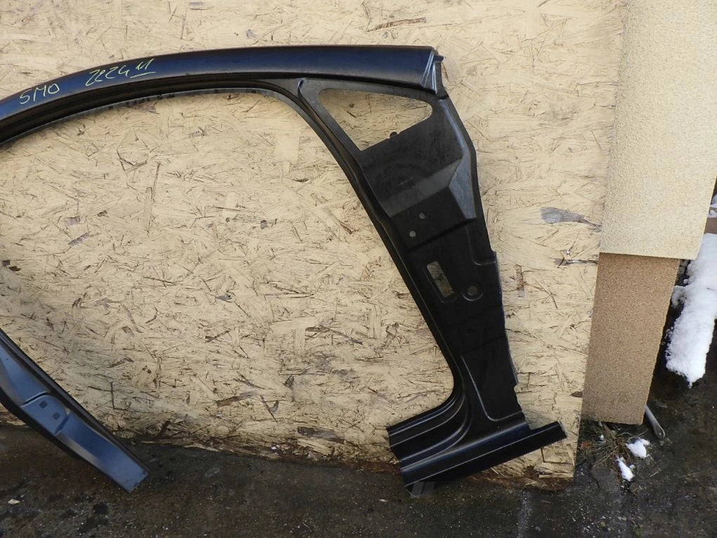 VW GOLF 5 V VI 6 PLUS 5M + Threshold Right Pillar