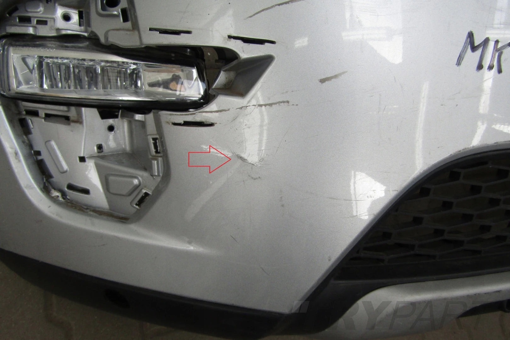 FRONT BUMPER LAND ROVER DISCOVERY SPORT L550 14-18