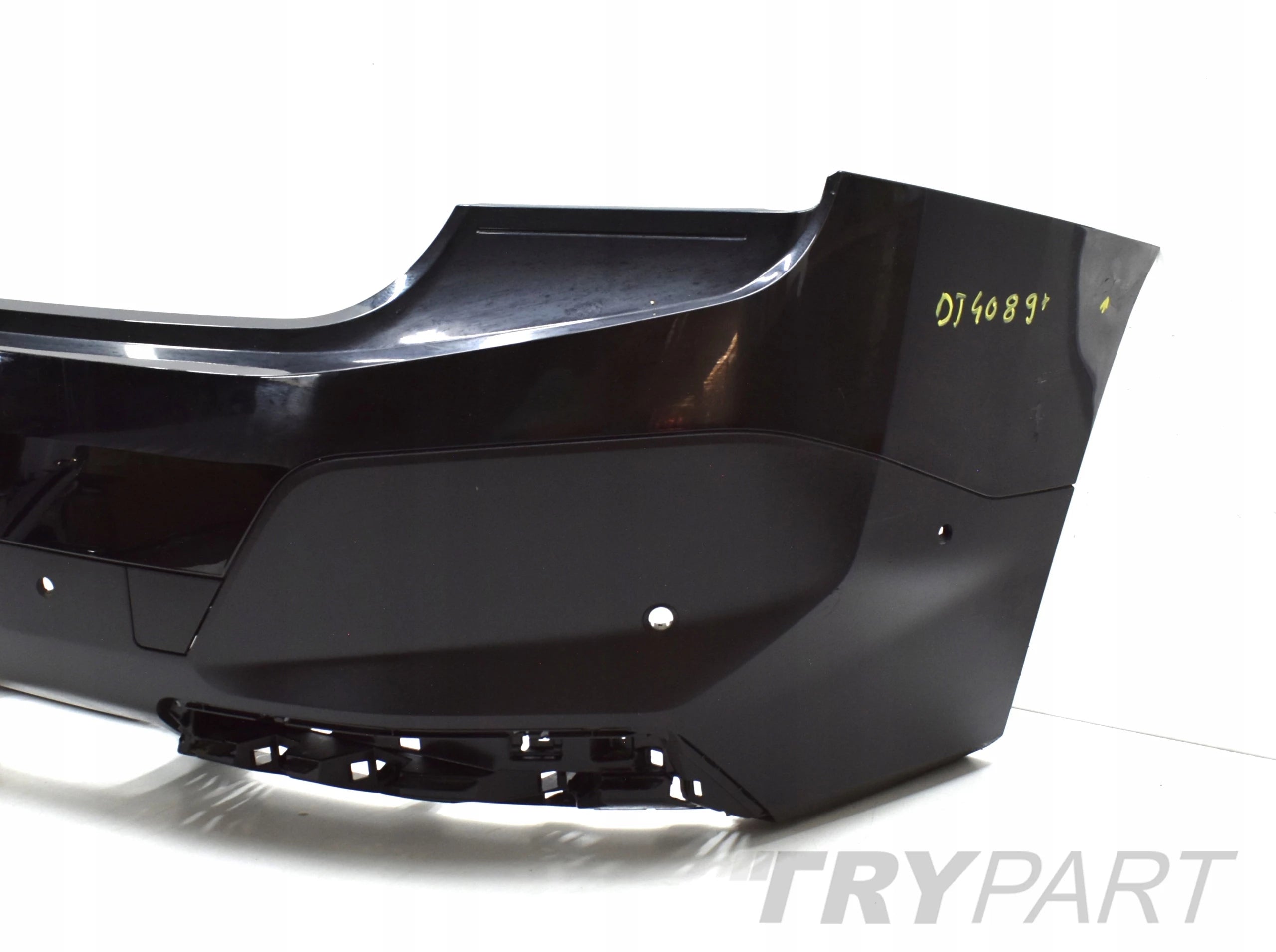 BMW IX I20 REAR BUMPER ORG + BOTTOM