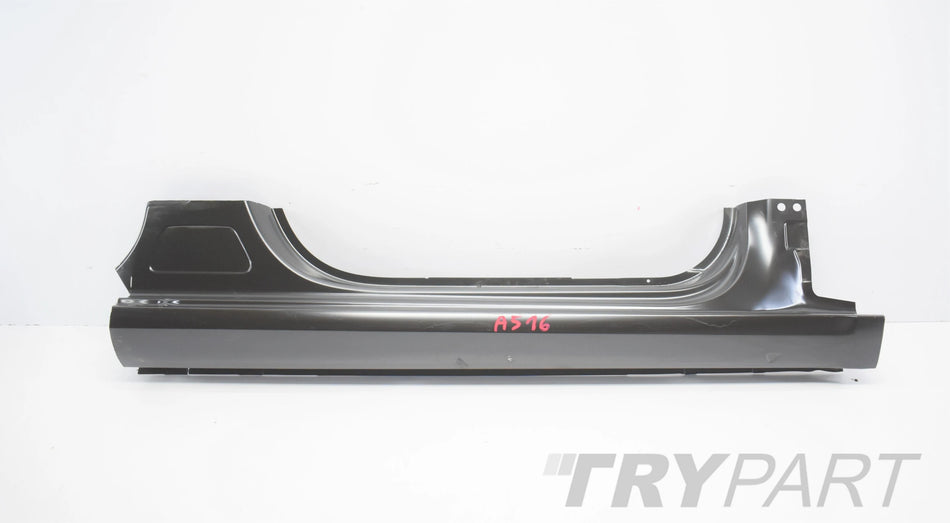 SKODA OCTAVIA III 5E RIGHT SILL PANEL ORIG NEW