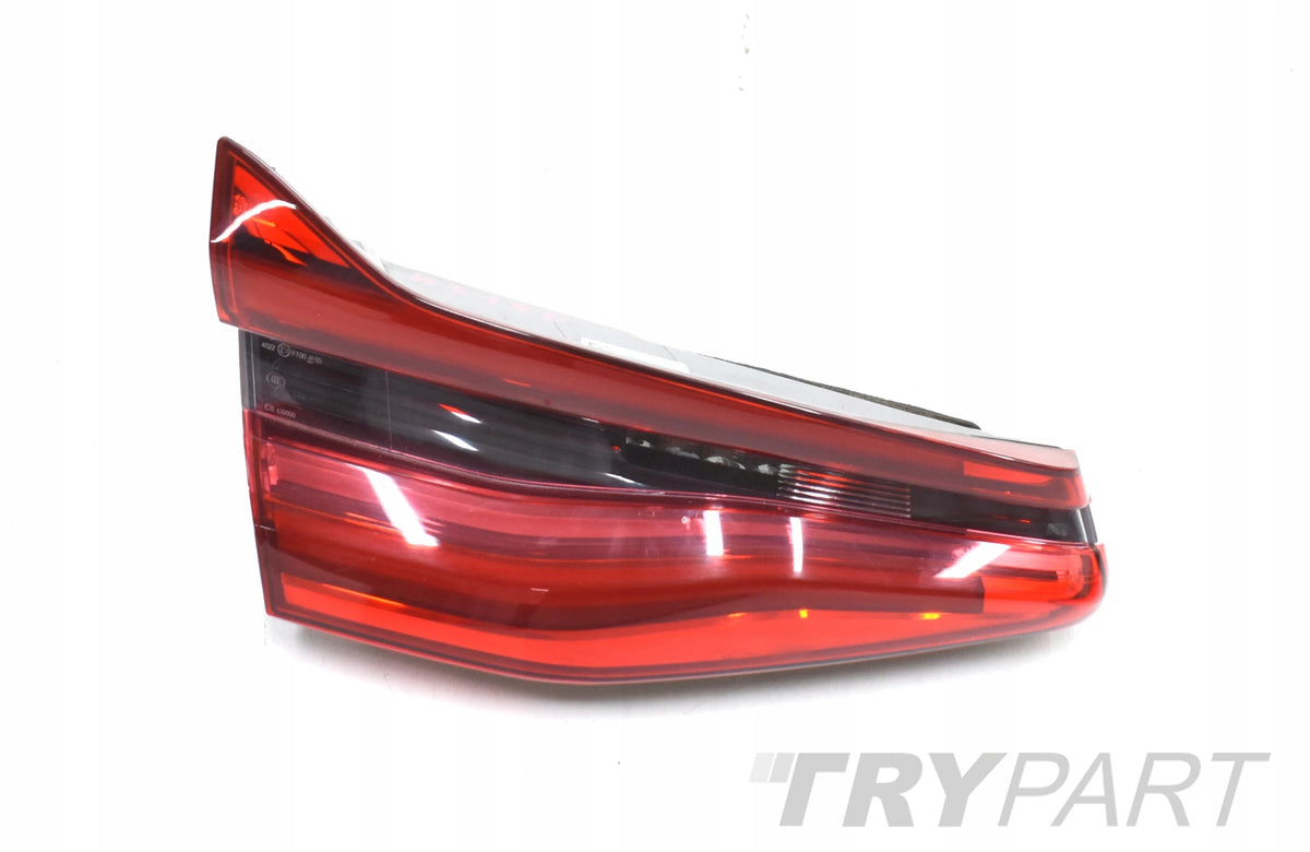 BMW 6 G32 LEFT REAR LIGHT TAILGATE GENUINE EU