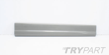 AUDI Q2 81A RIGHT FRONT DOOR MOLDING ORG