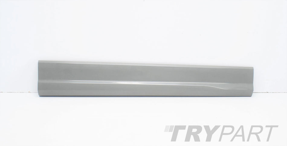 AUDI Q2 81A RIGHT FRONT DOOR MOLDING ORG