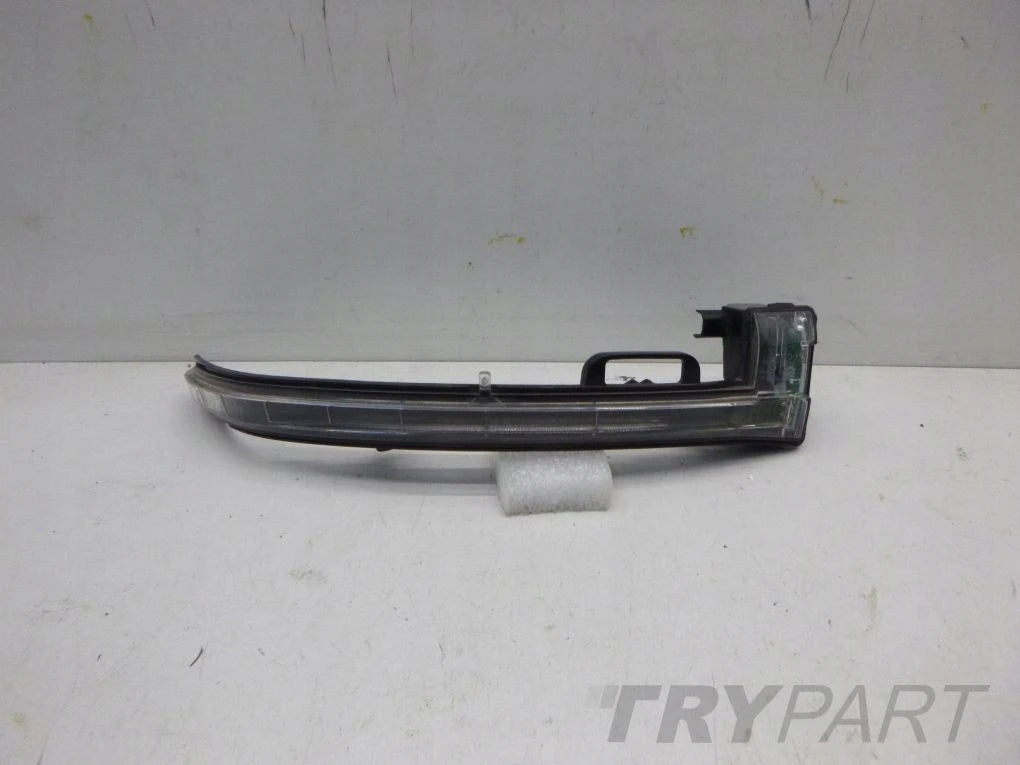 PEUGEOT 308 T9 II 13- Right Mirror Turn Signal