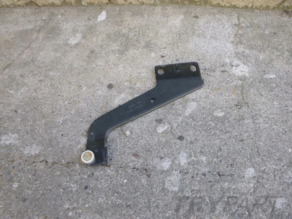 VW SHARAN 7N 7N0 Door Hinge Guide