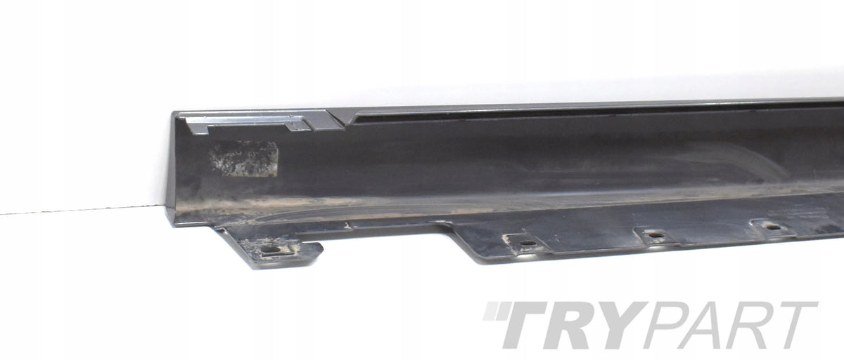 BMW F40 RIGHT SILL PROTECTOR STRIP ORG BASIC