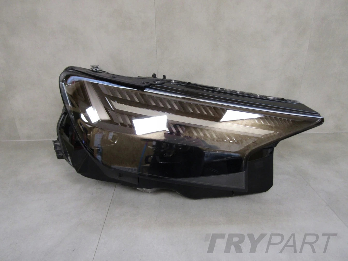 AUDI Q4 ETRON FULL LED MATRIX HEADLIGHT RH RIGHT 21-24 89A941036D