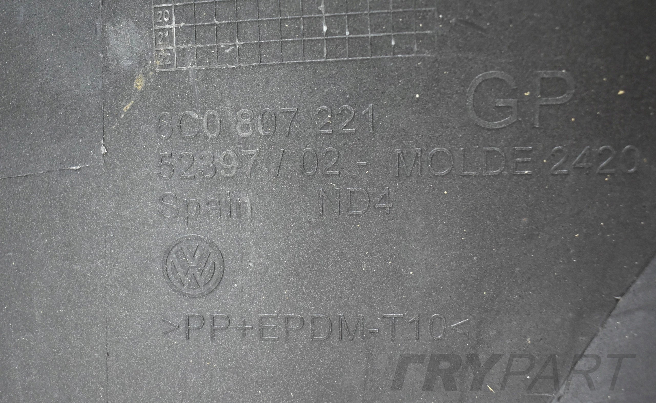 VW POLO 6C 6C0 FRONT BUMPER ORG