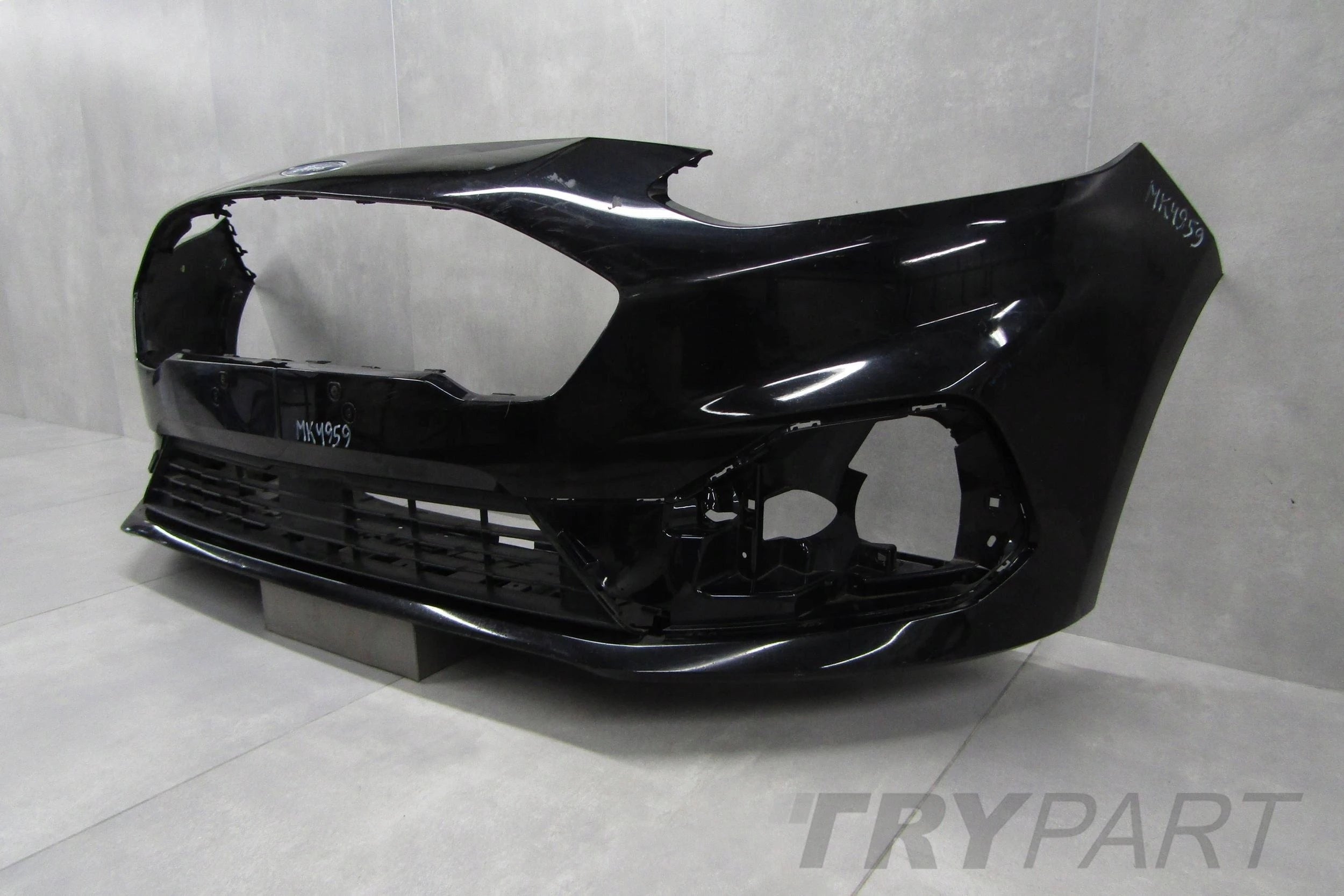 Front Bumper Ford Fiesta Mk8 VIII ST-Line 17-21 (+Undertray)