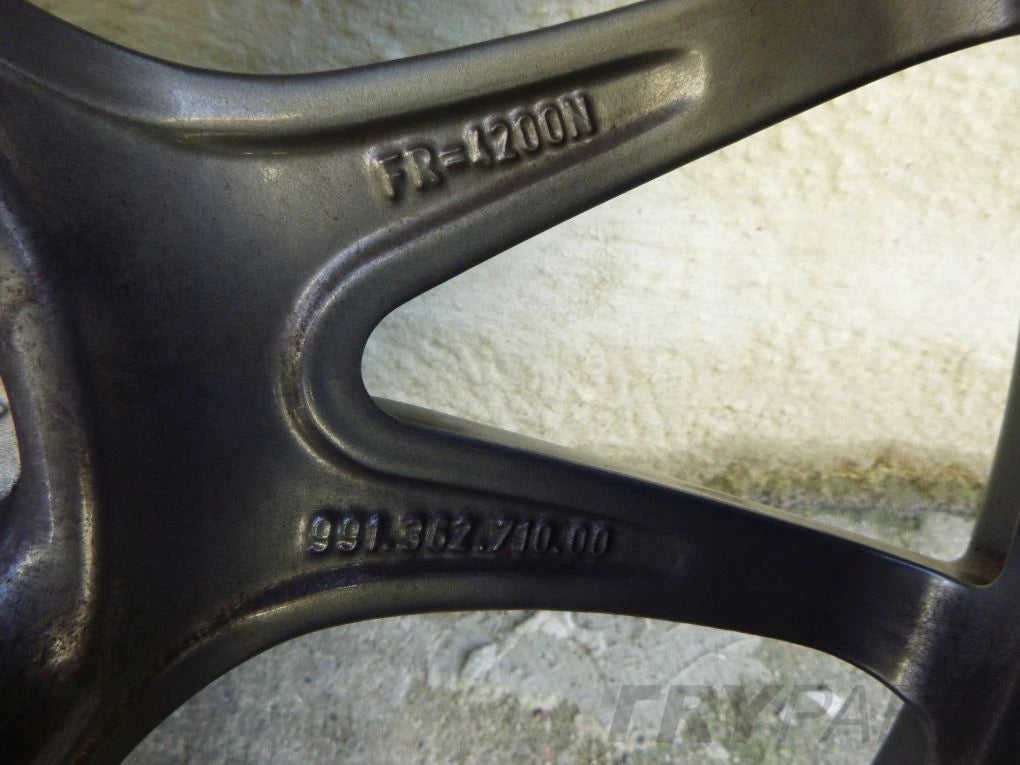 PORSCHE 991 5JX20 H2 ET49 aluminum wheel