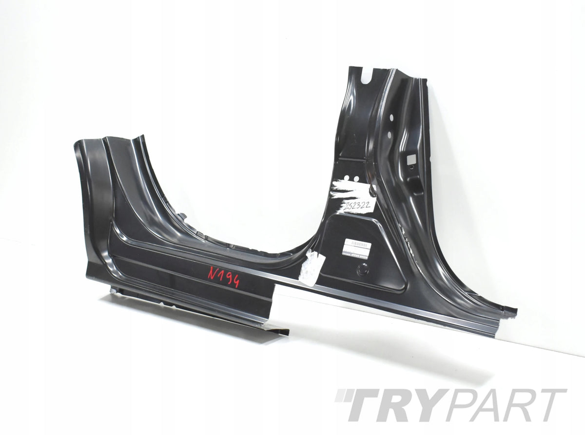NISSAN JUKE F16 RIGHT SILL CLADDING PILLAR ORG