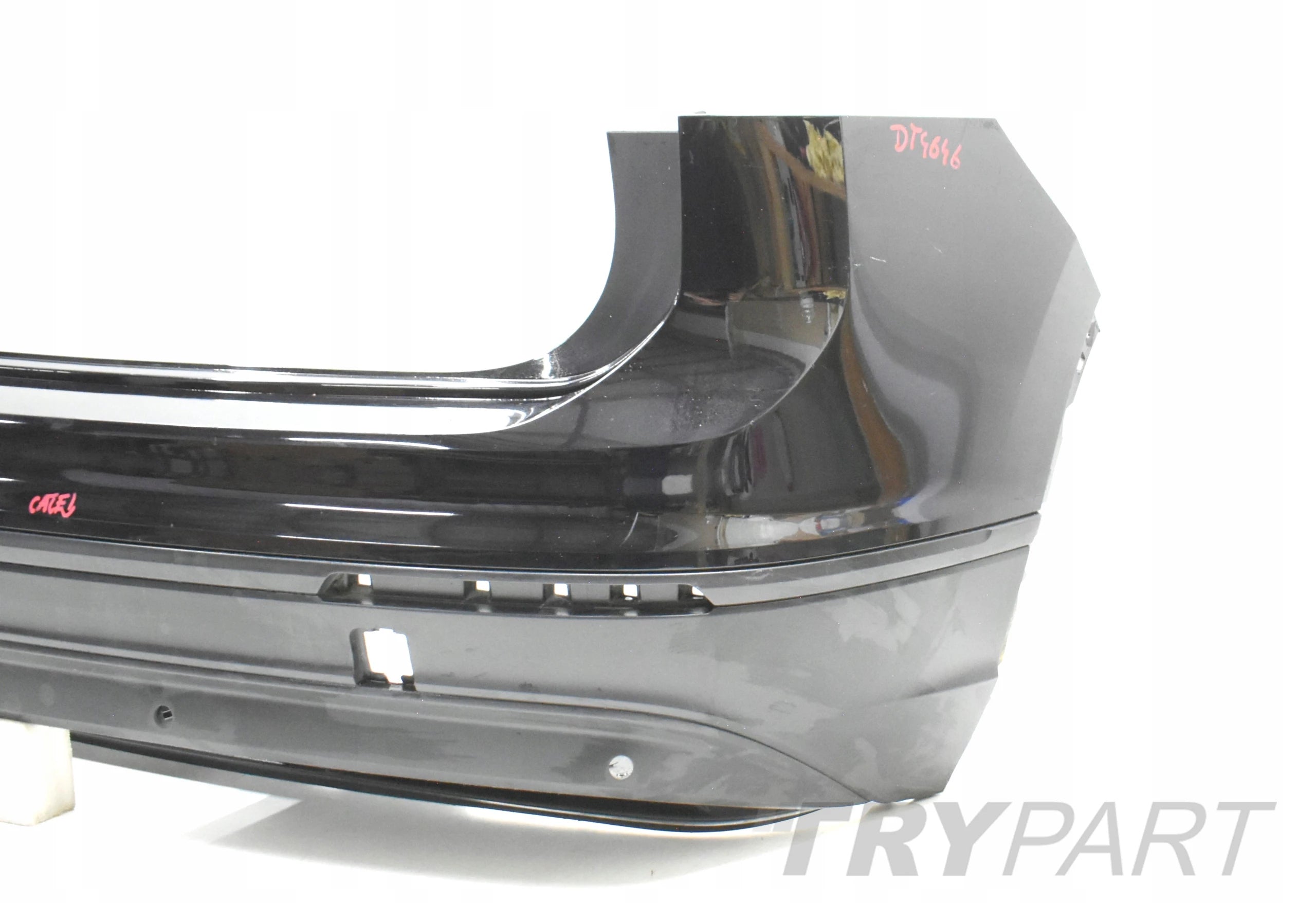 VW TIGUAN II 5NA REAR BUMPER ORG + BOTTOM