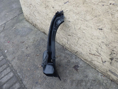 FORD FIESTA MK8 17- REAR LIGHT HOUSING LEFT
