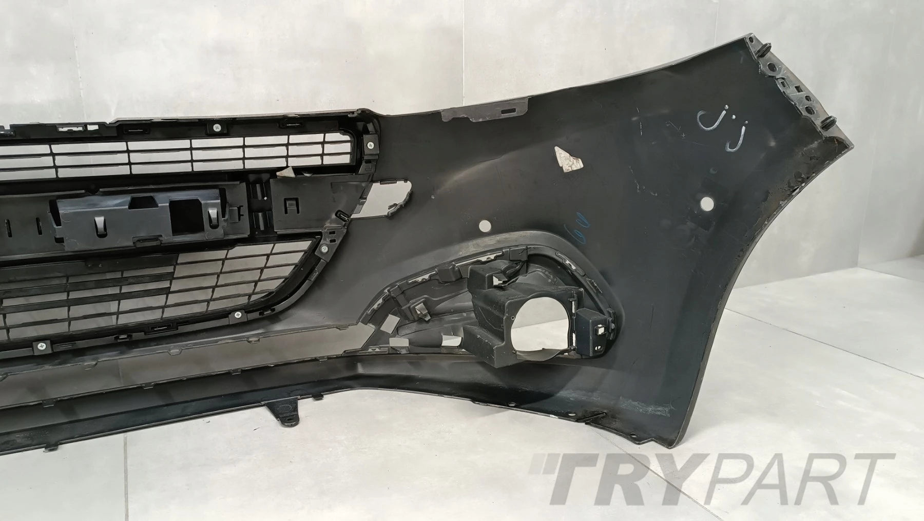 Peugeot 208 Facelift Front Bumper 2015-2019