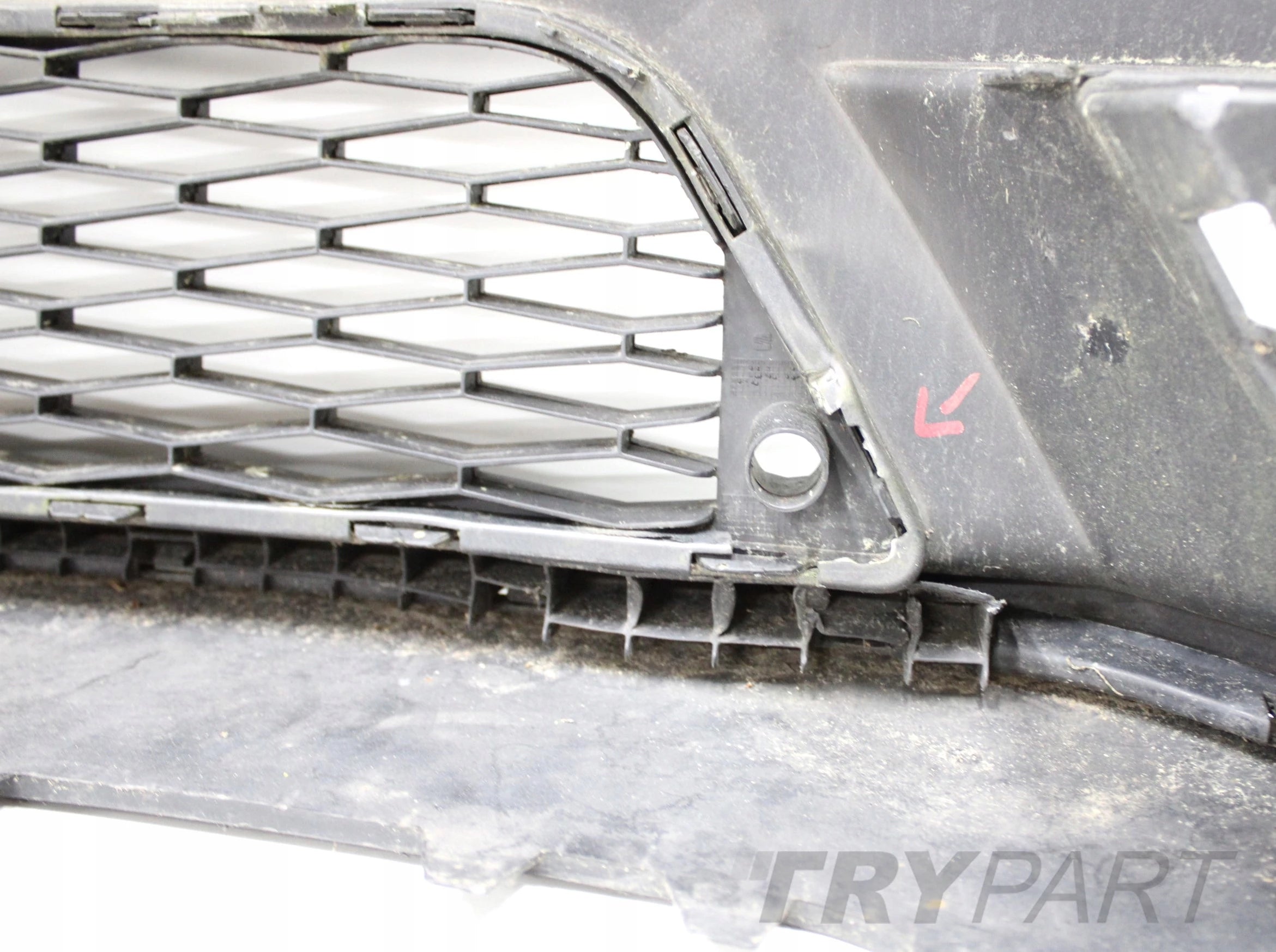 SEAT LEON III 5F0 FRONT BUMPER ORG + GRILLE